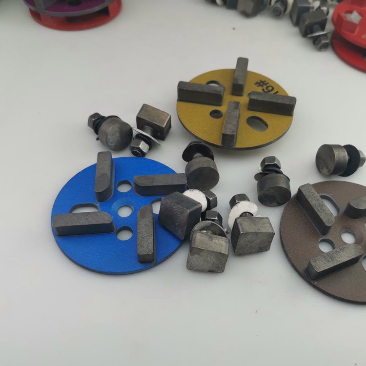 現代精密打磨工具解析 從現澆板到金剛石磨片的多樣化應用